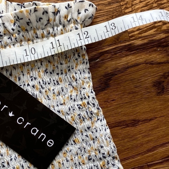 NWT Ditsy Floral Smocked Top - Small - Picture 8 of 8